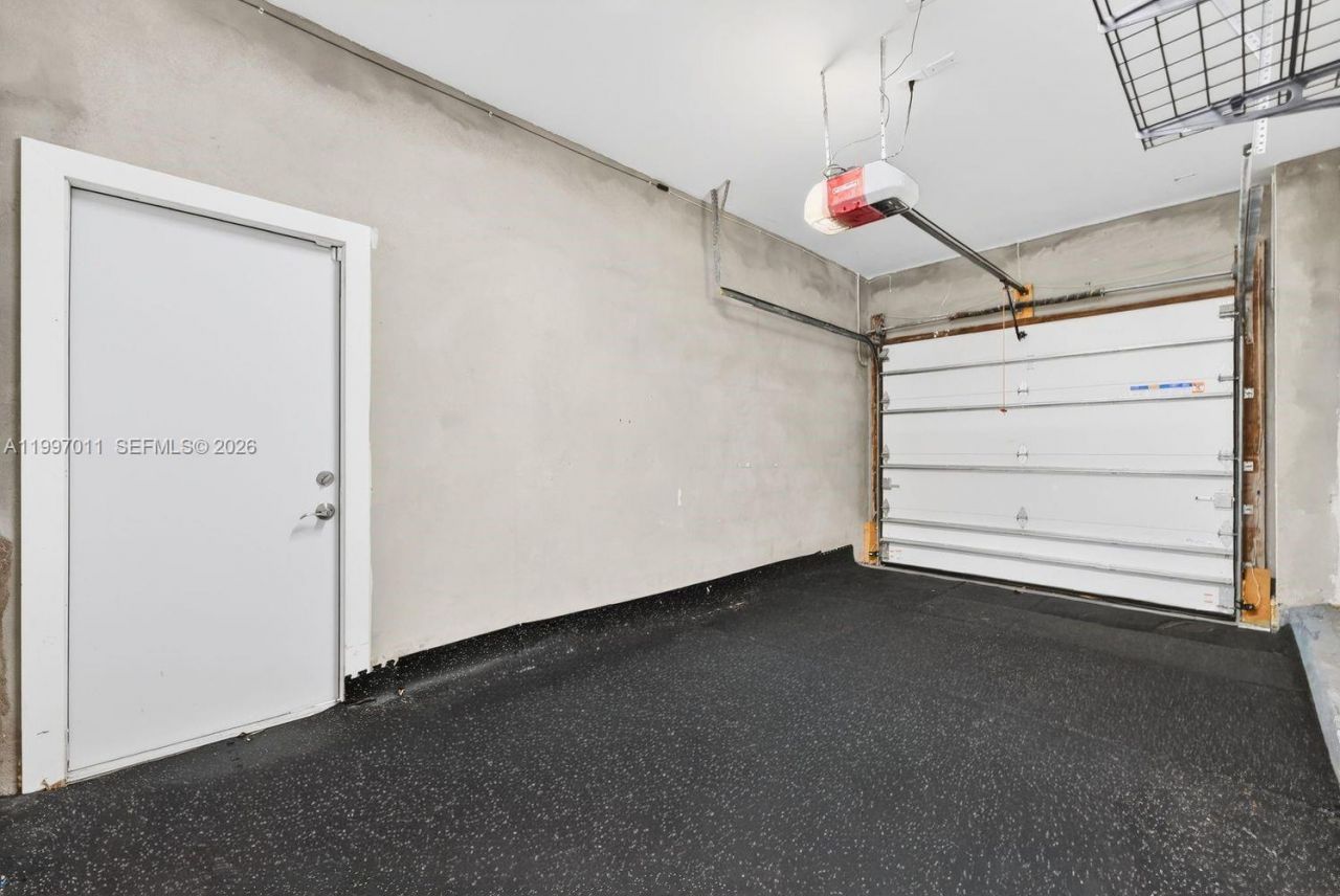 1126 NE 16th Ct, Fort Lauderdale, FL 33305 Photo