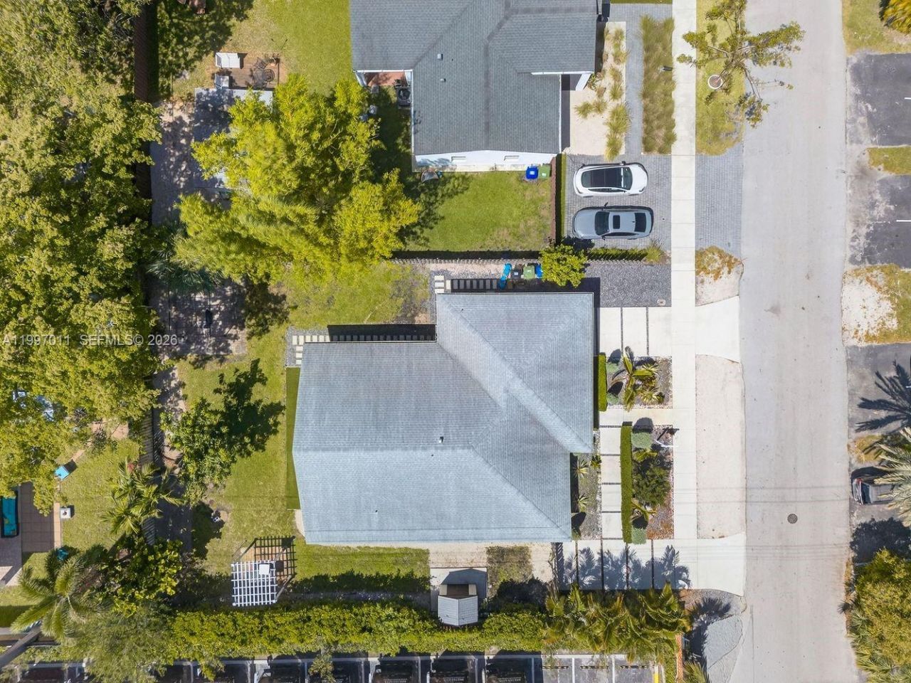 1126 NE 16th Ct, Fort Lauderdale, FL 33305 Photo