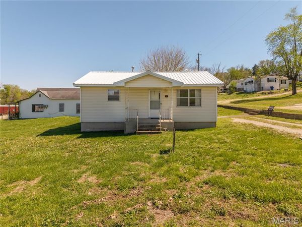 102 Lutes Street, Marble Hill, MO 63764