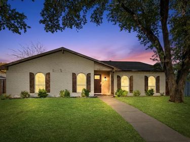 8605 Grumman Drive, Dallas, TX 75228