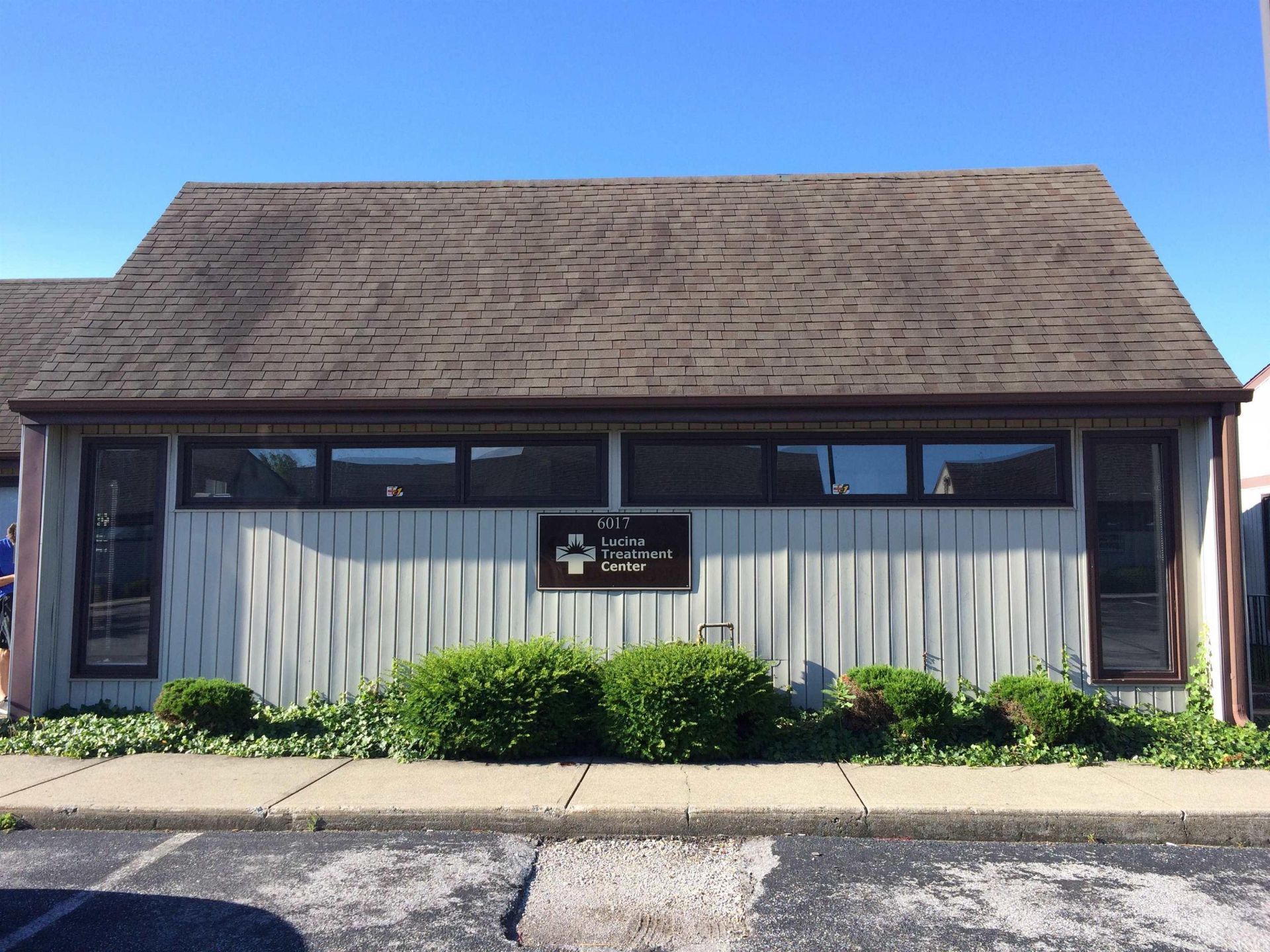 6017 Stoney Creek Drive, Fort Wayne, IN 46825 Main Photo