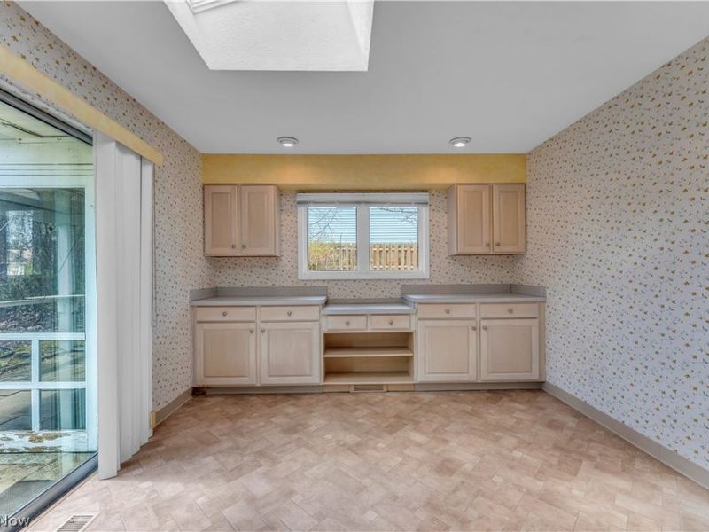 25106 Hazelmere Road , Beachwood, OH 44122 Photo 12