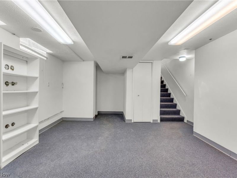 25106 Hazelmere Road , Beachwood, OH 44122 Photo 23