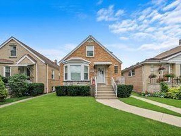 5030 N Moody Avenue, Chicago, IL 60630