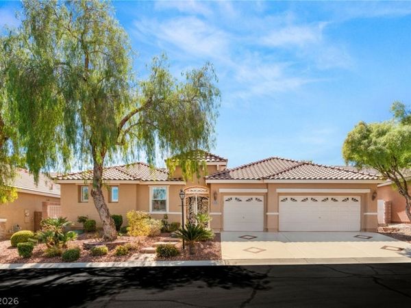 8309 Weeping Springs Avenue, Las Vegas, NV 89131