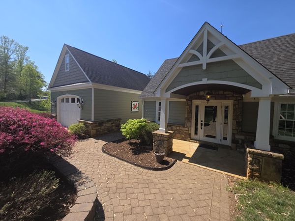 255 Plantation DR , Penhook, VA 24137