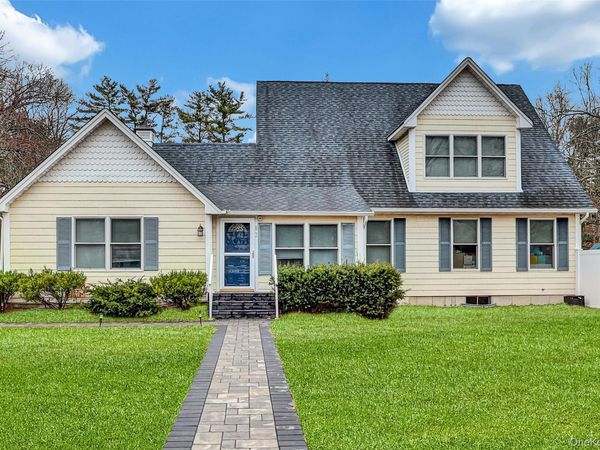 82 Southaven Avenue , Medford, NY 11763