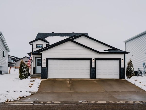 5230 10th Street W, West Fargo, ND 58078