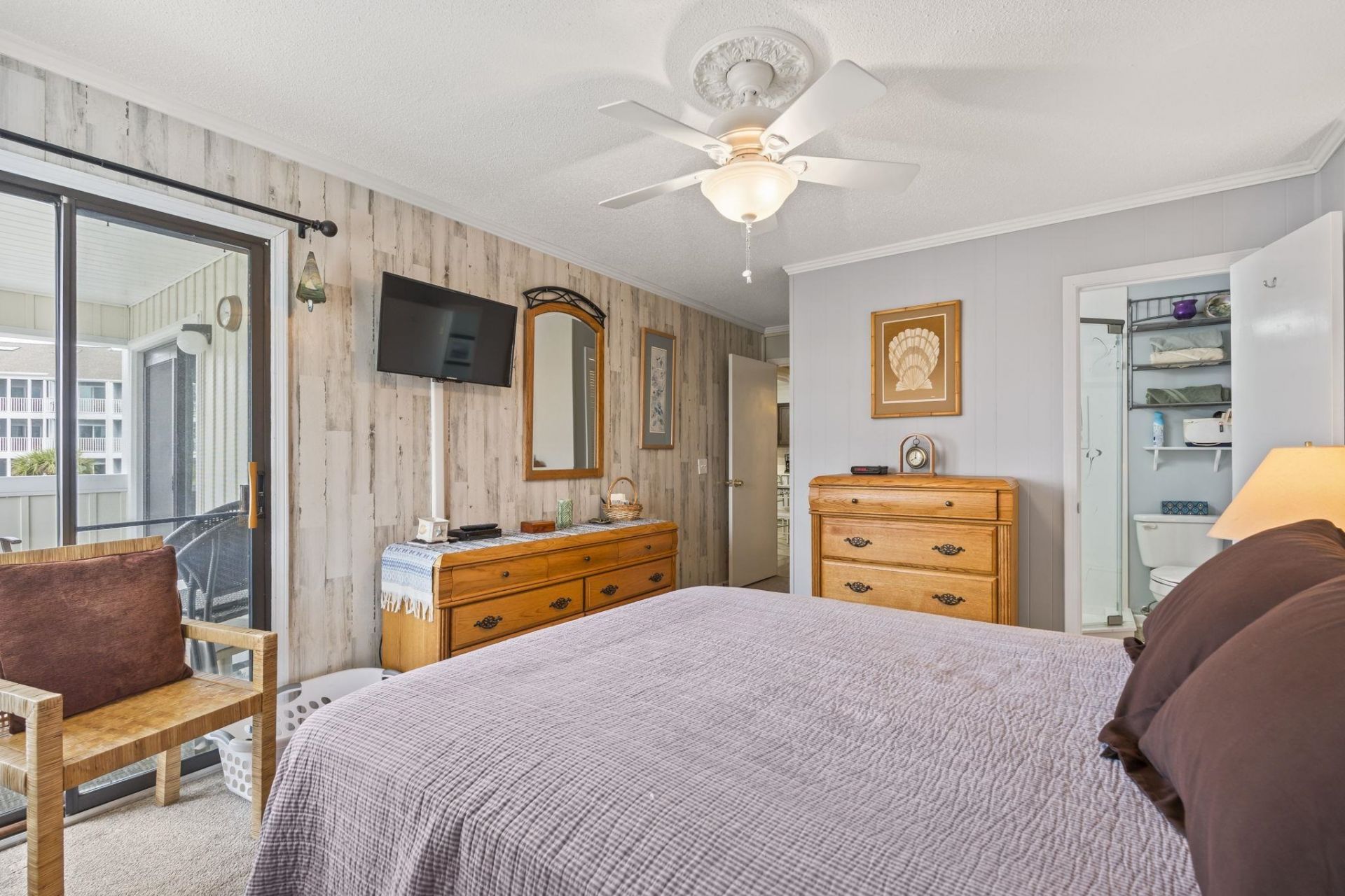 9600 Shore Dr.  Photo 15