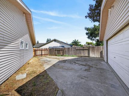 8560 Jester Ct, Elk Grove, CA 95624 Photo