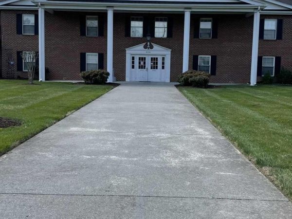 3531 Peters Creek RD NW, Unit 216, Roanoke, VA 24019