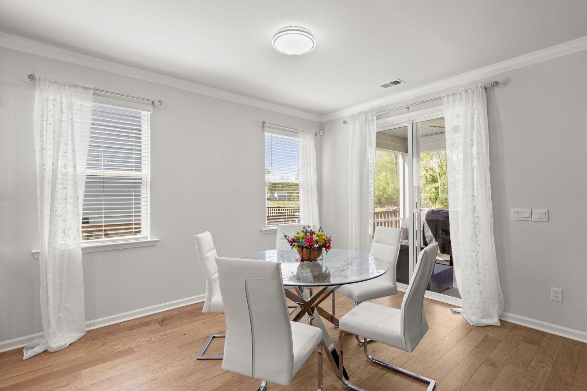 197 Cherry Grove Drive Photo 16