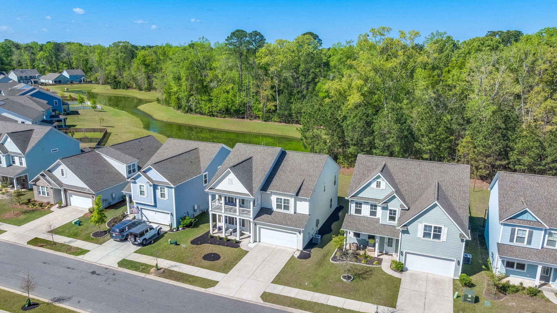 197 Cherry Grove Drive Photo 4