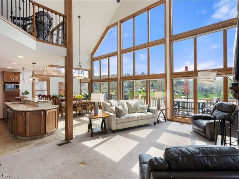 376 E Mohawk Drive, Malvern, OH 44644 Photo 11