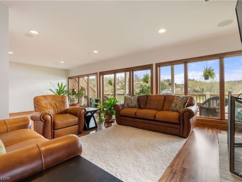 376 E Mohawk Drive, Malvern, OH 44644 Photo 28