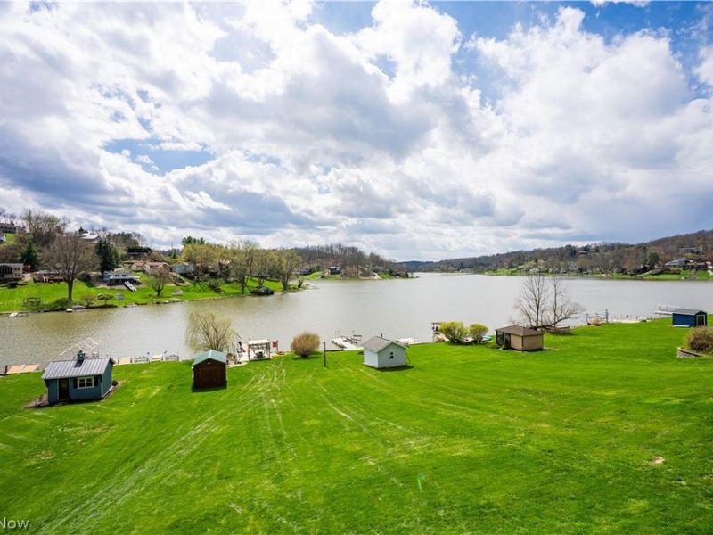 376 E Mohawk Drive, Malvern, OH 44644 Photo 40