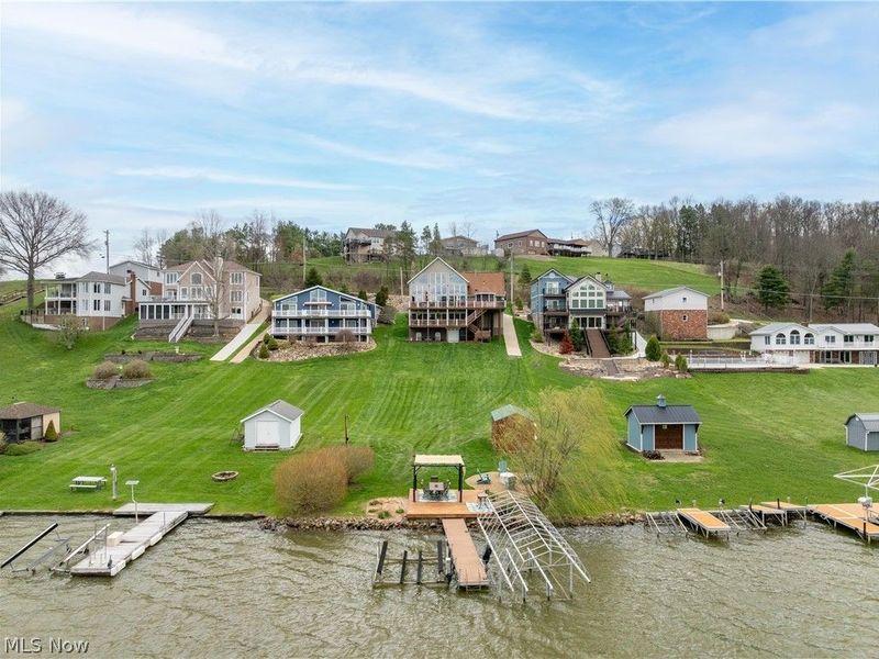 376 E Mohawk Drive, Malvern, OH 44644 Photo 48