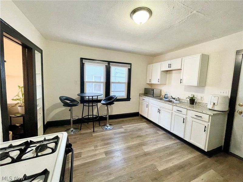 4032 E 142nd Street , Cleveland, OH 44128 Photo 4