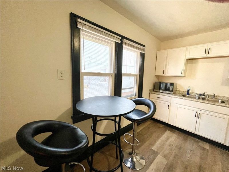 4032 E 142nd Street , Cleveland, OH 44128 Photo 5