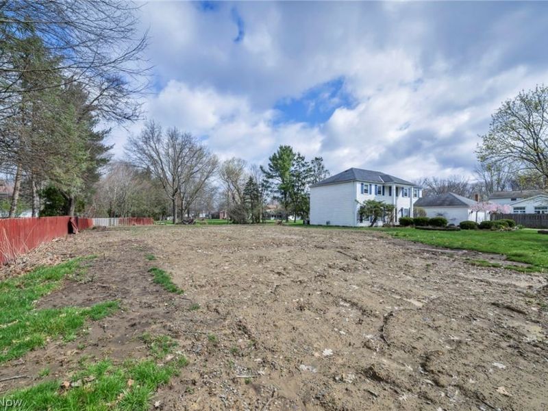 20792 Sandalwood Lane , Strongsville, OH 44149 Photo 4