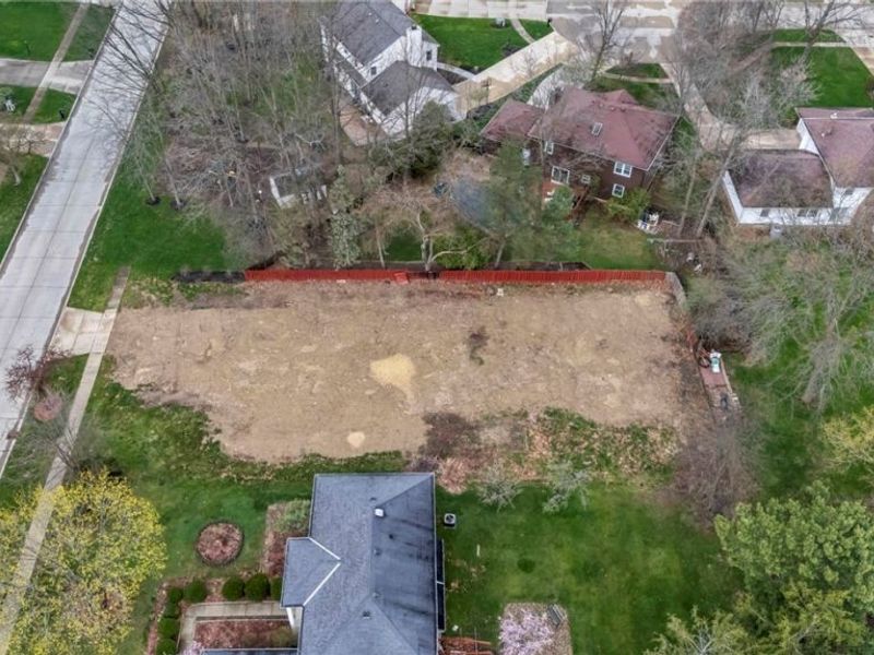 20792 Sandalwood Lane , Strongsville, OH 44149 Photo 9