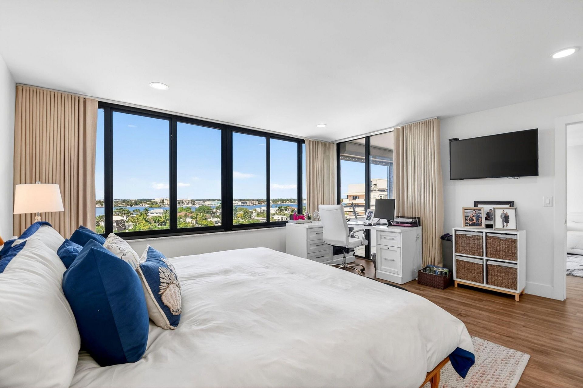 3589 S Ocean Boulevard, Unit Ph909, South Palm Beach, FL 33480 Photo