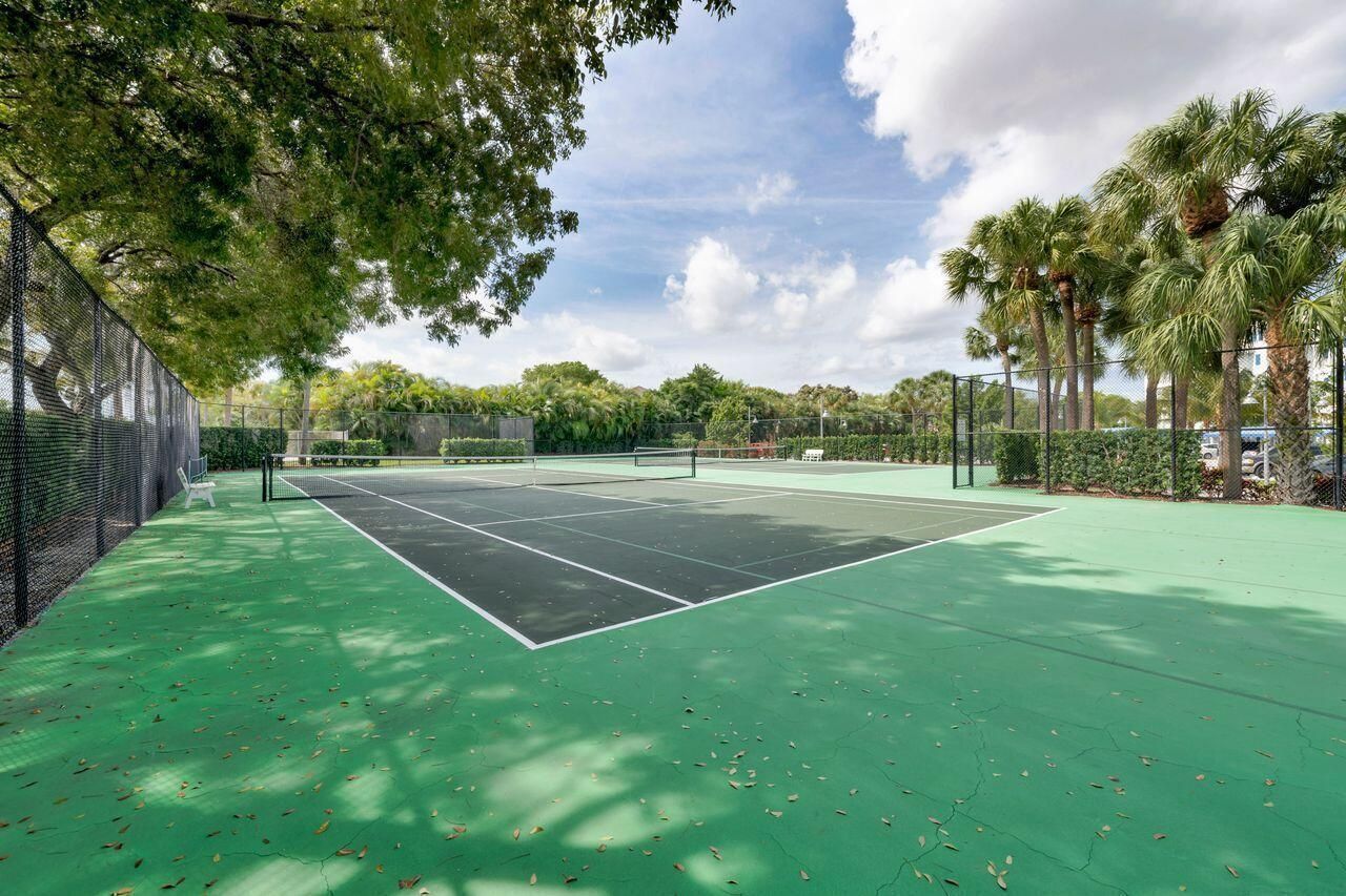 814 S Bay Colony Dr Drive S, Juno Beach, FL 33408 Photo