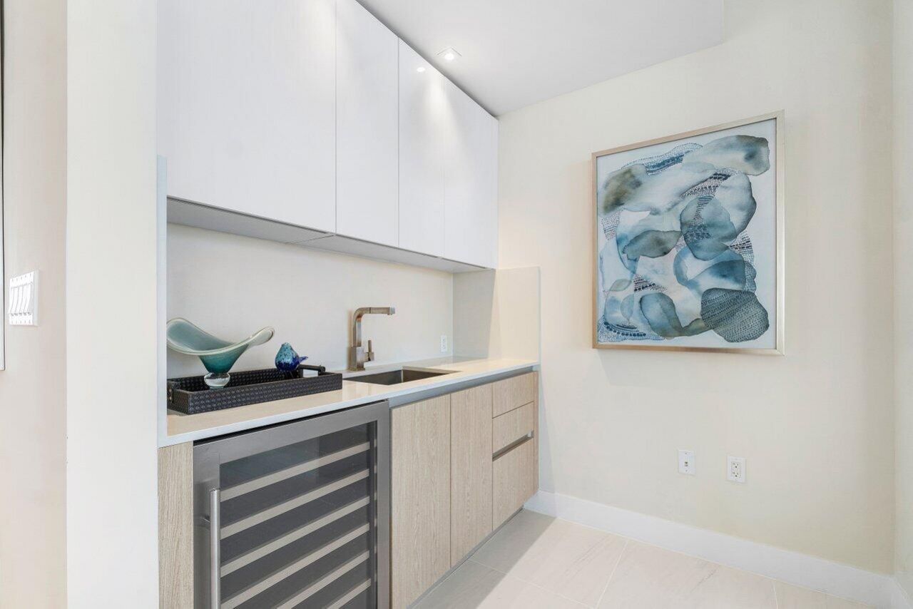 3100 N Ocean Drive, Unit 1505, Riviera Beach, FL 33404 Photo