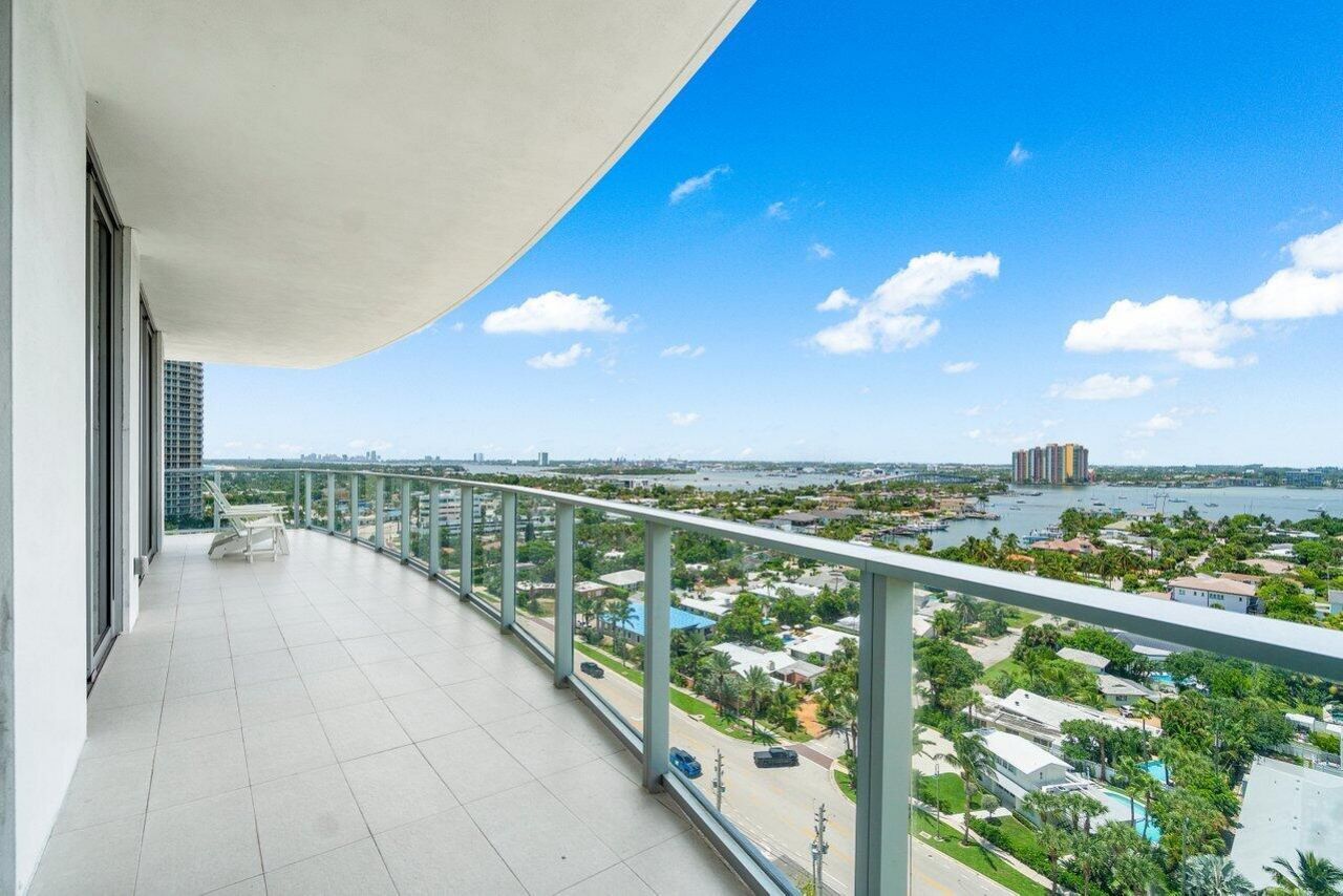 3100 N Ocean Drive, Unit 1505, Riviera Beach, FL 33404 Photo