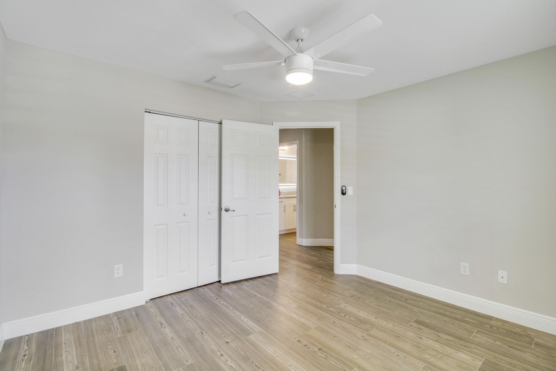 3121 Pinewood Avenue, West Palm Beach, FL 33407 Photo