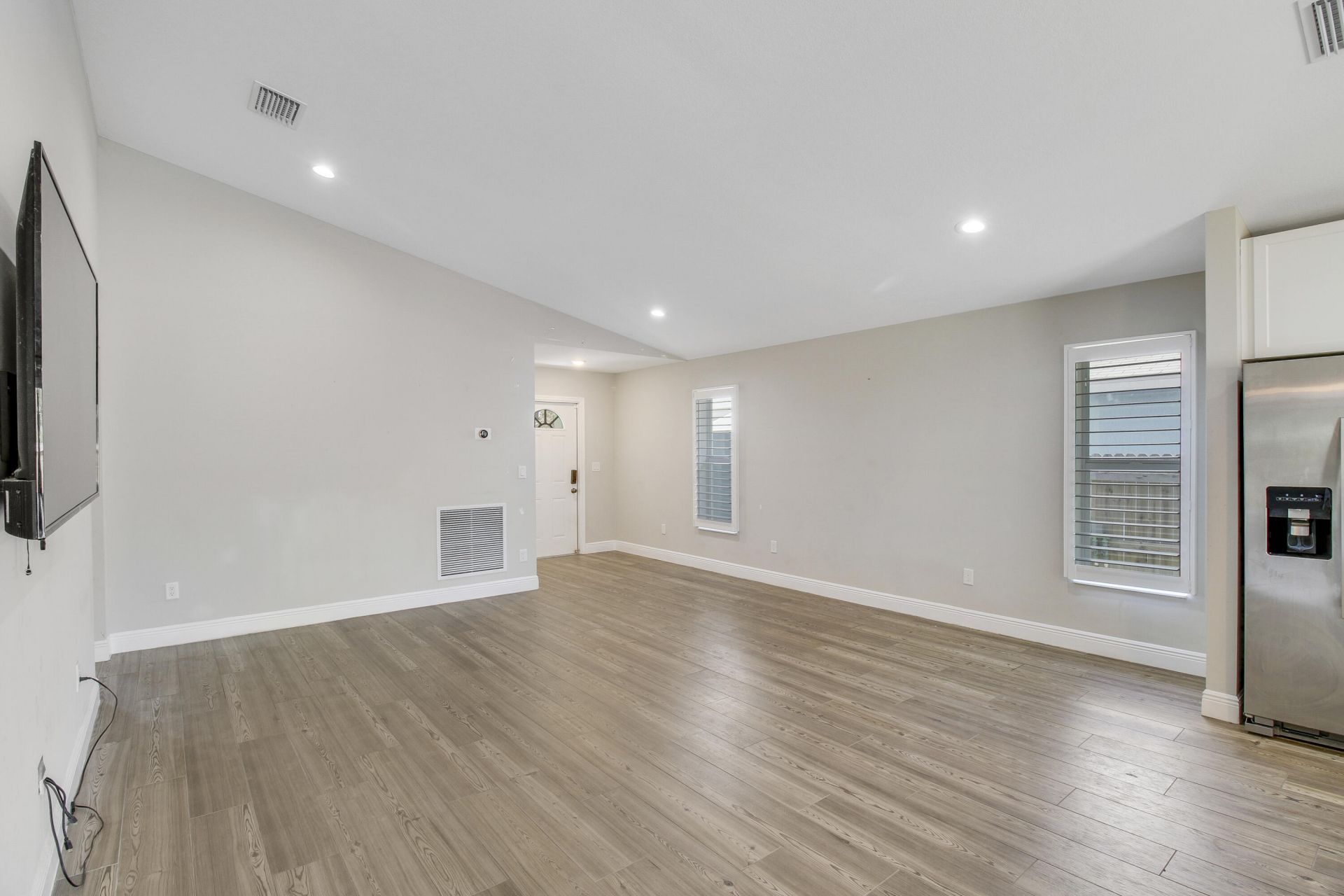 3121 Pinewood Avenue, West Palm Beach, FL 33407 Photo