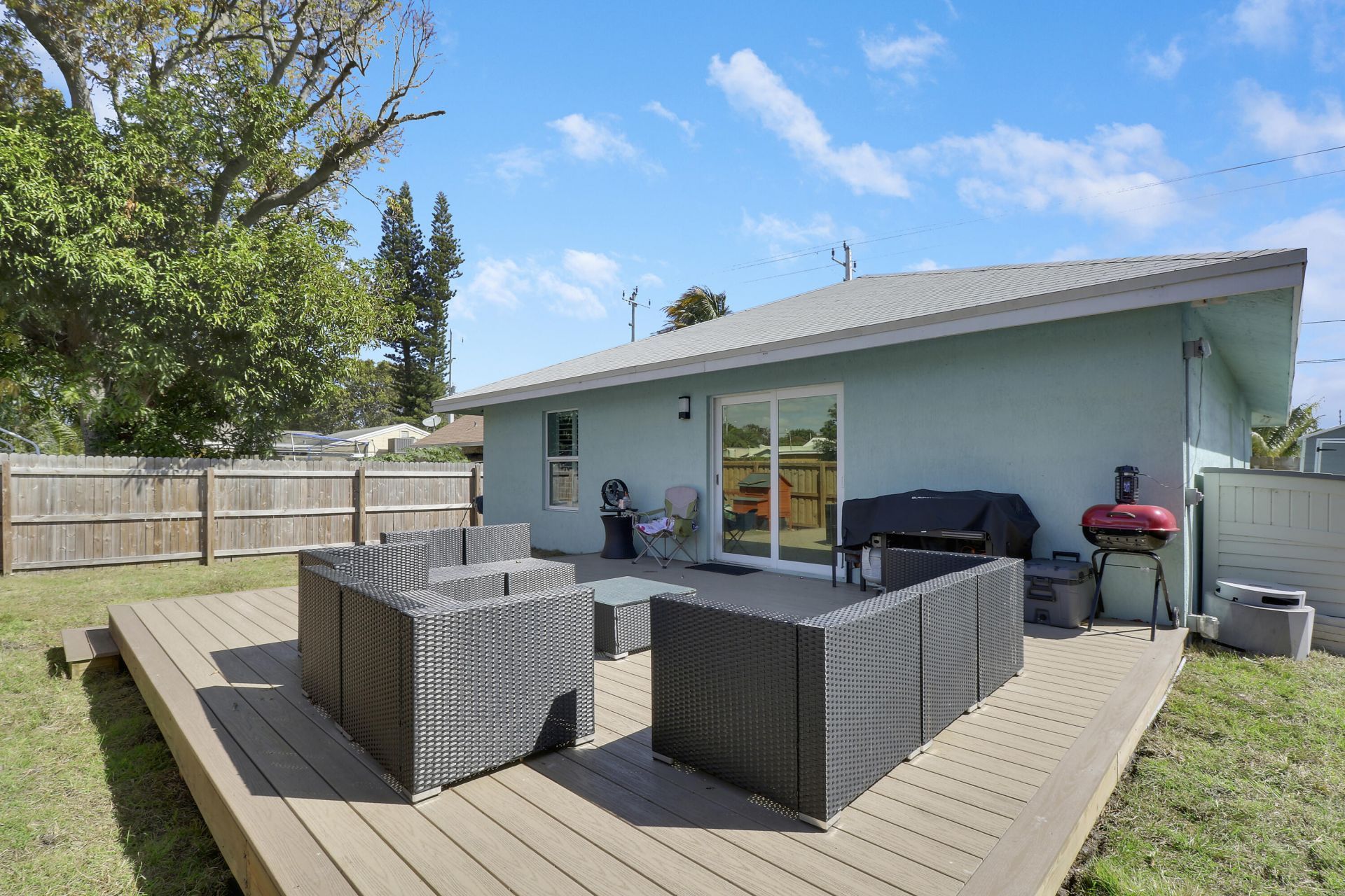 3121 Pinewood Avenue, West Palm Beach, FL 33407 Photo