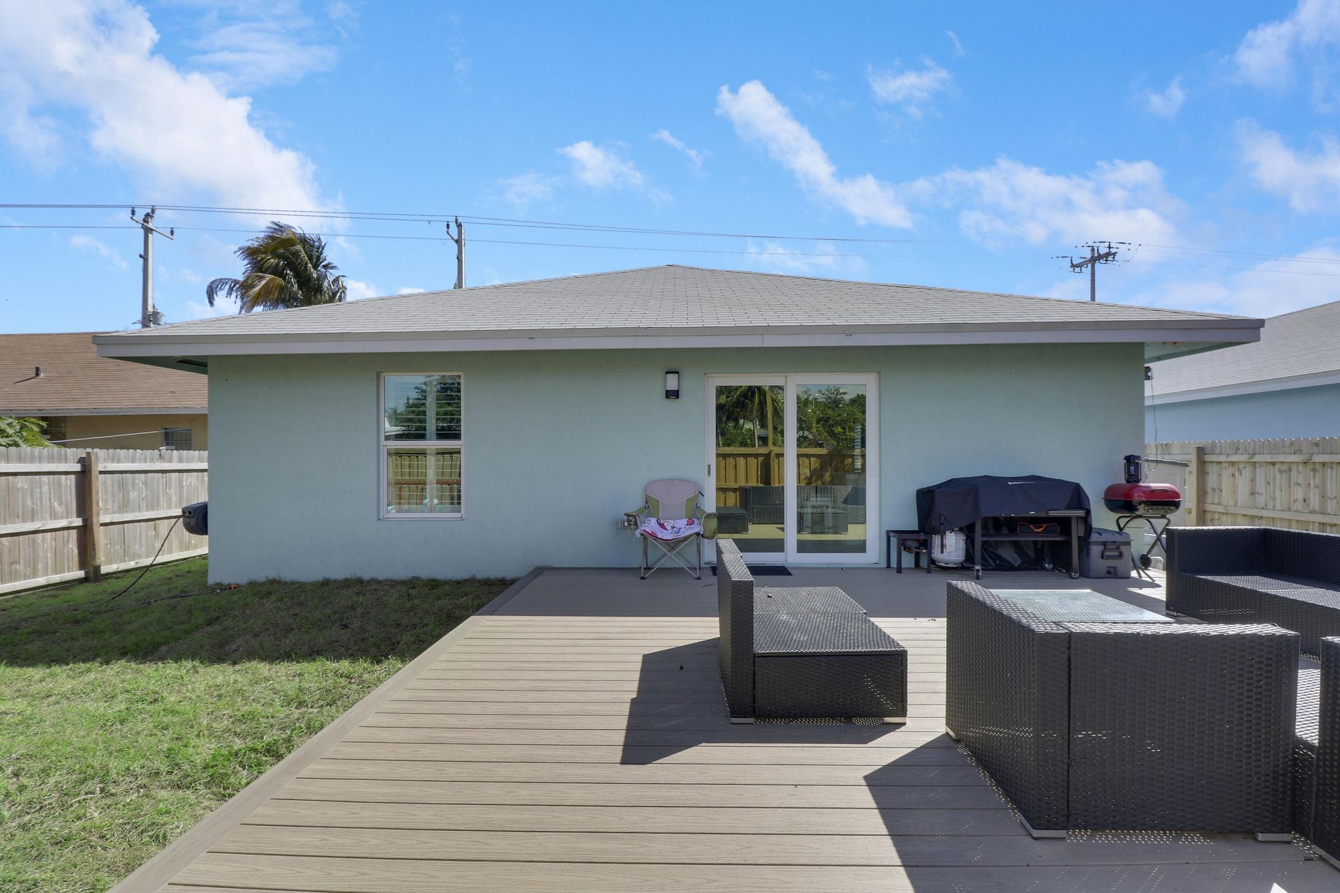 3121 Pinewood Avenue, West Palm Beach, FL 33407 Photo