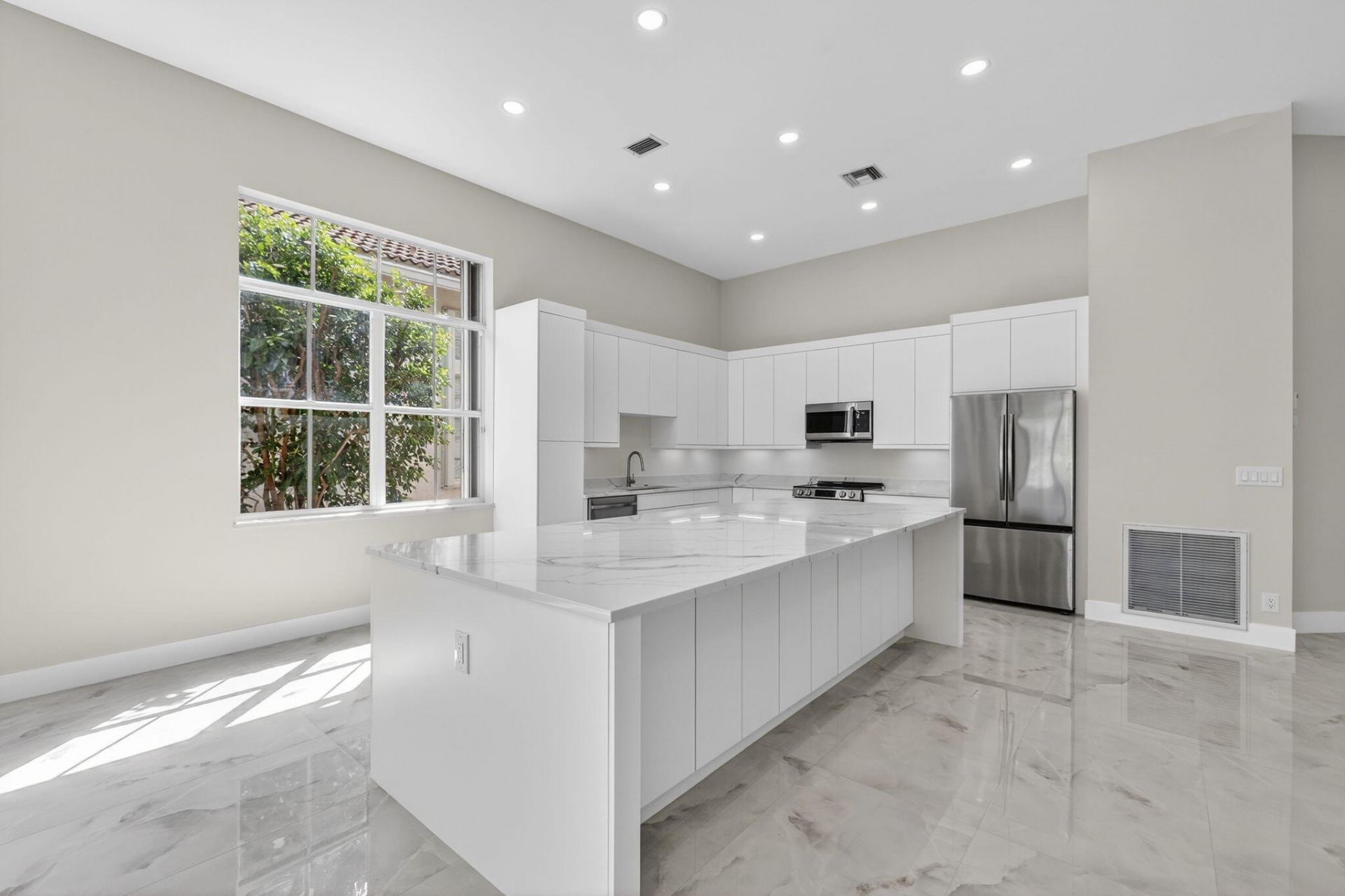 6935 Fairway Lakes Drive, Boynton Beach, FL 33472 Photo