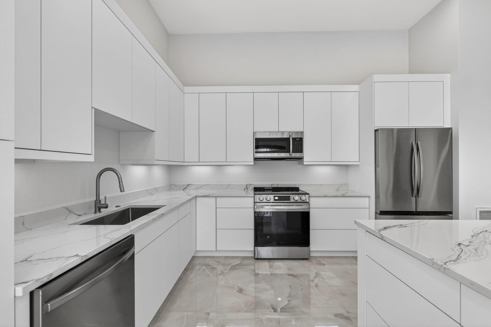 6935 Fairway Lakes Drive, Boynton Beach, FL 33472 Photo