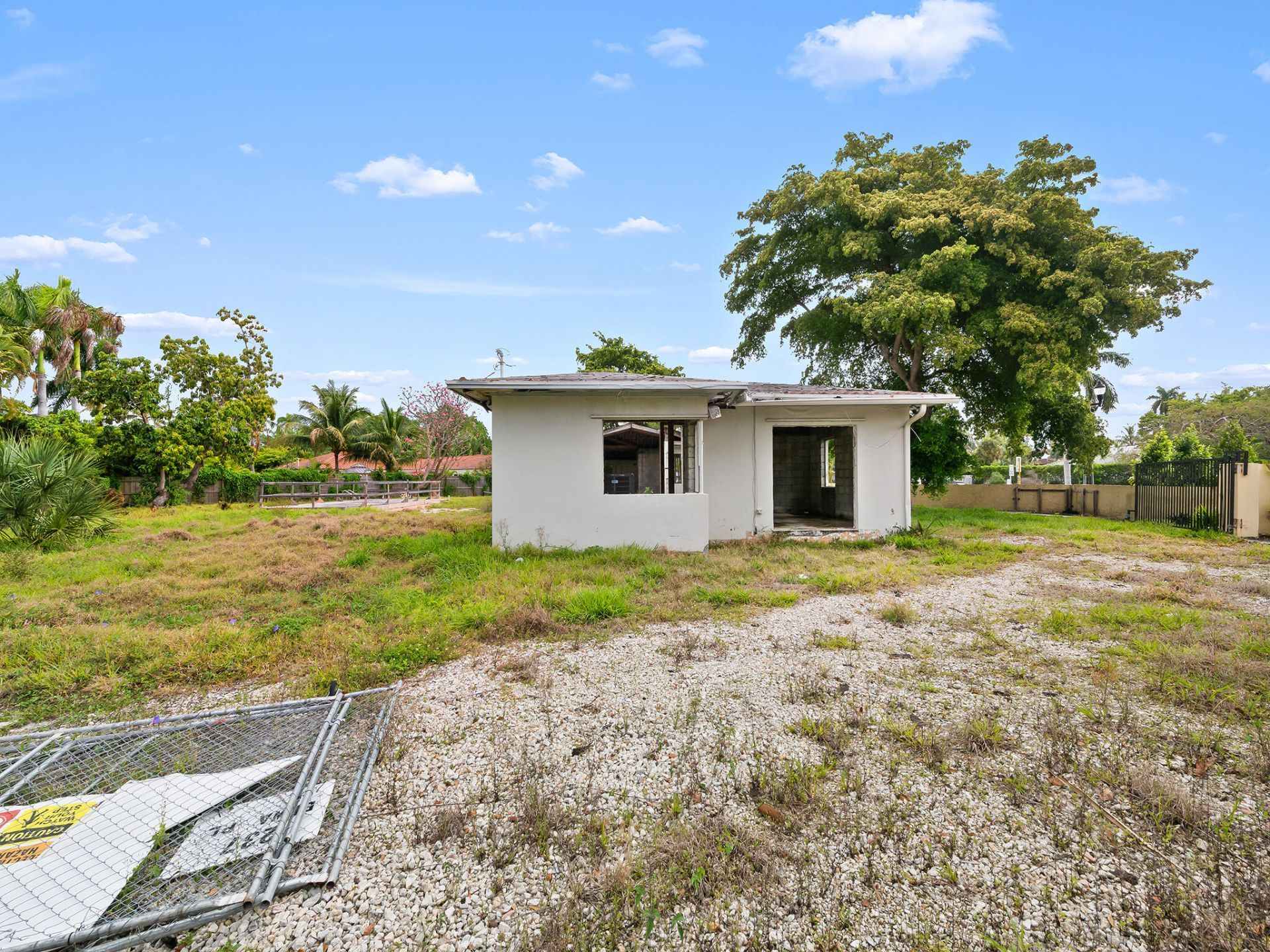 2681 Harbor Beach Parkway, Fort Lauderdale, FL 33316 Photo