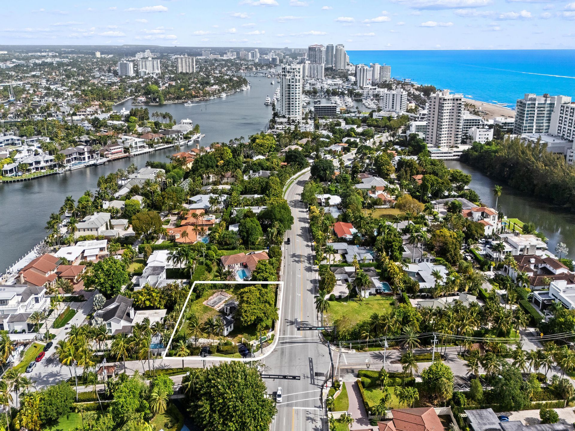 2681 Harbor Beach Parkway, Fort Lauderdale, FL 33316 Photo