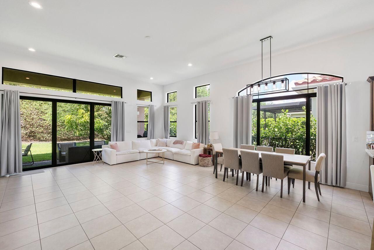 8251 Canopy Terrace, Parkland, FL 33076 Photo