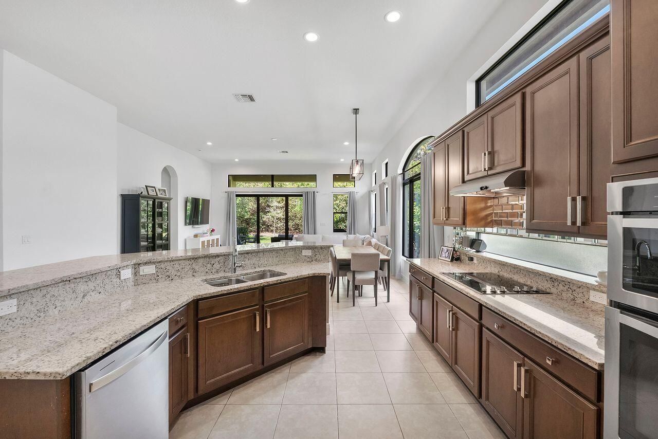 8251 Canopy Terrace, Parkland, FL 33076 Photo