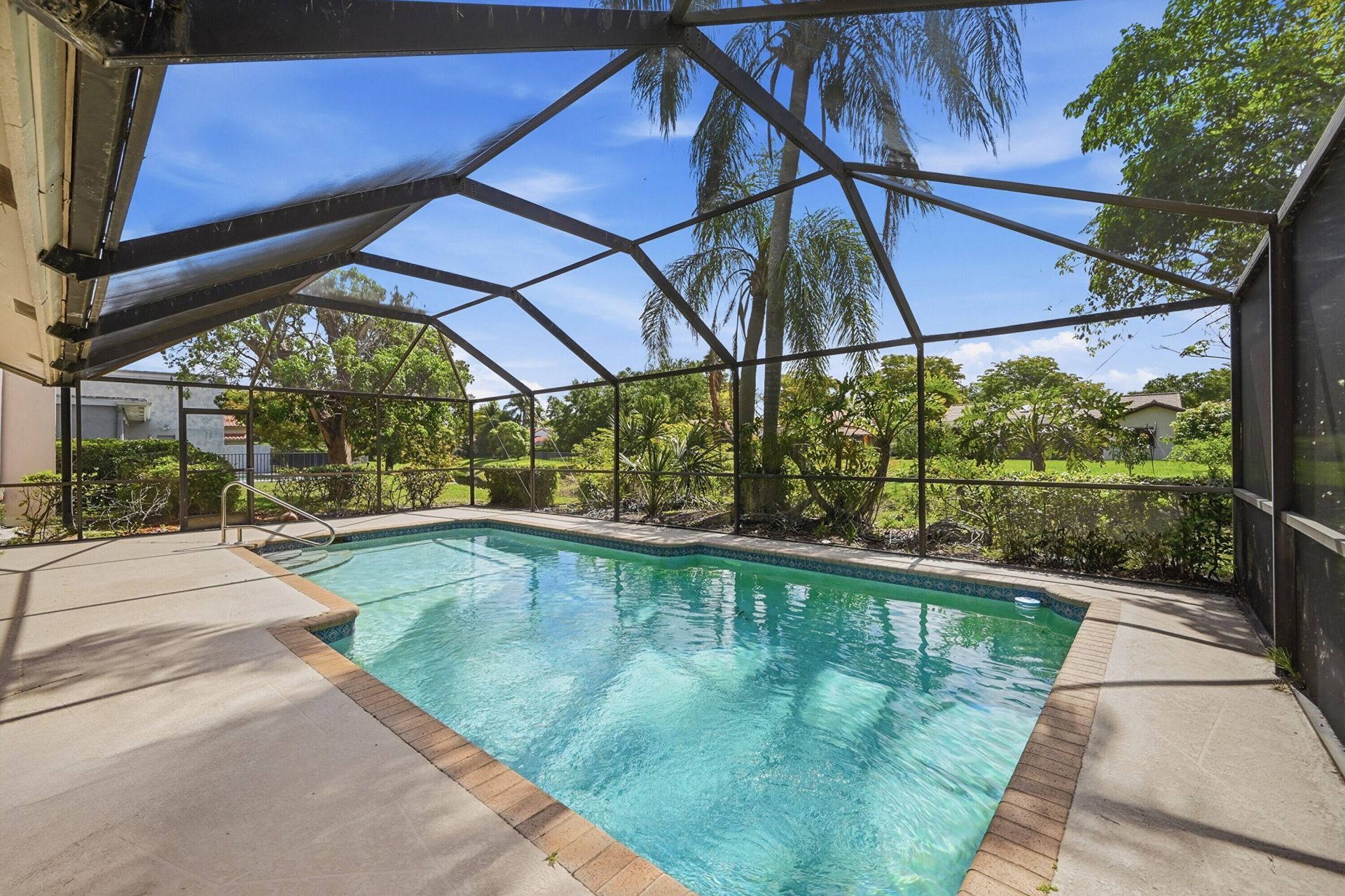 5055 NW 89th Way, Coral Springs, FL 33067 Photo