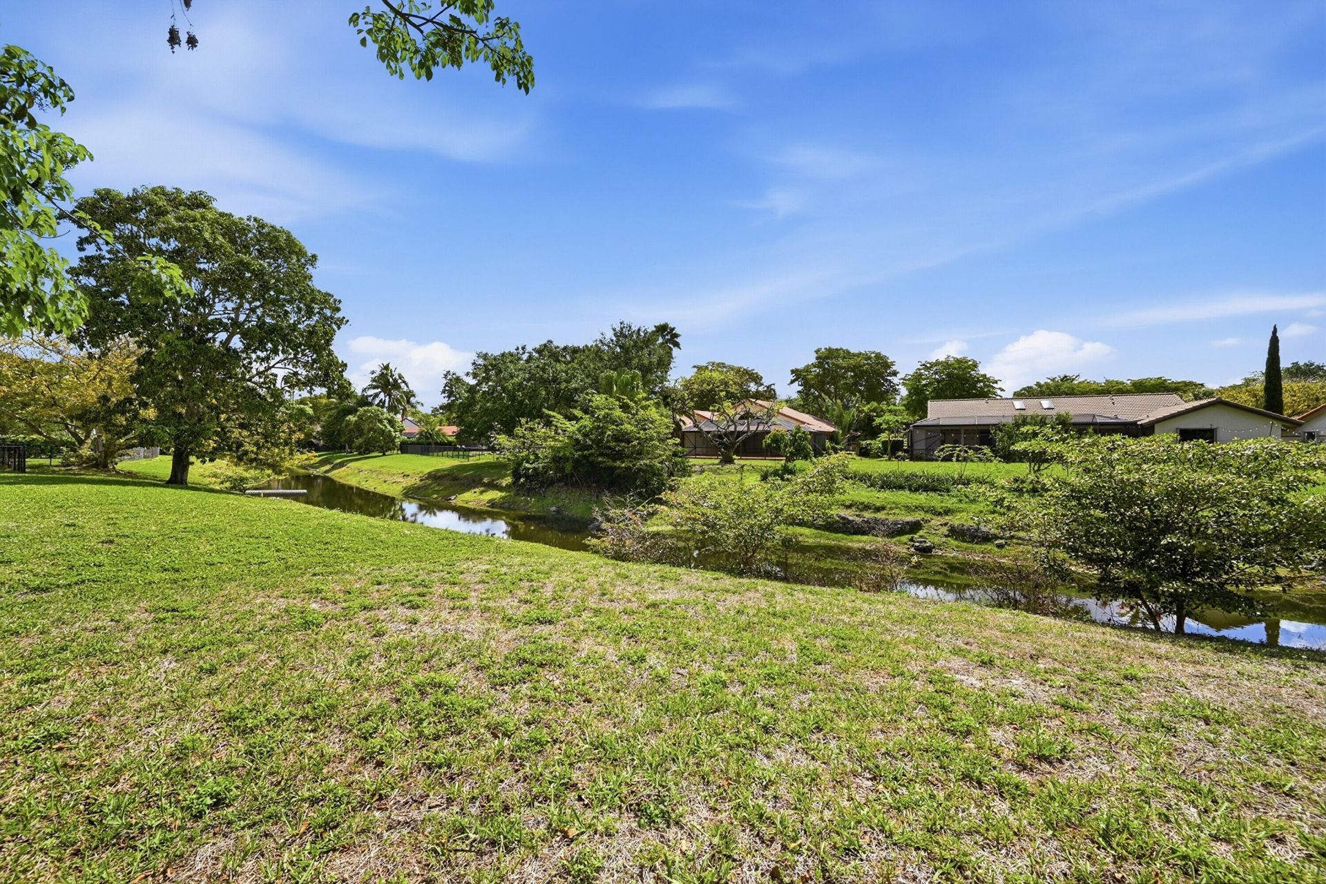 5055 NW 89th Way, Coral Springs, FL 33067 Photo