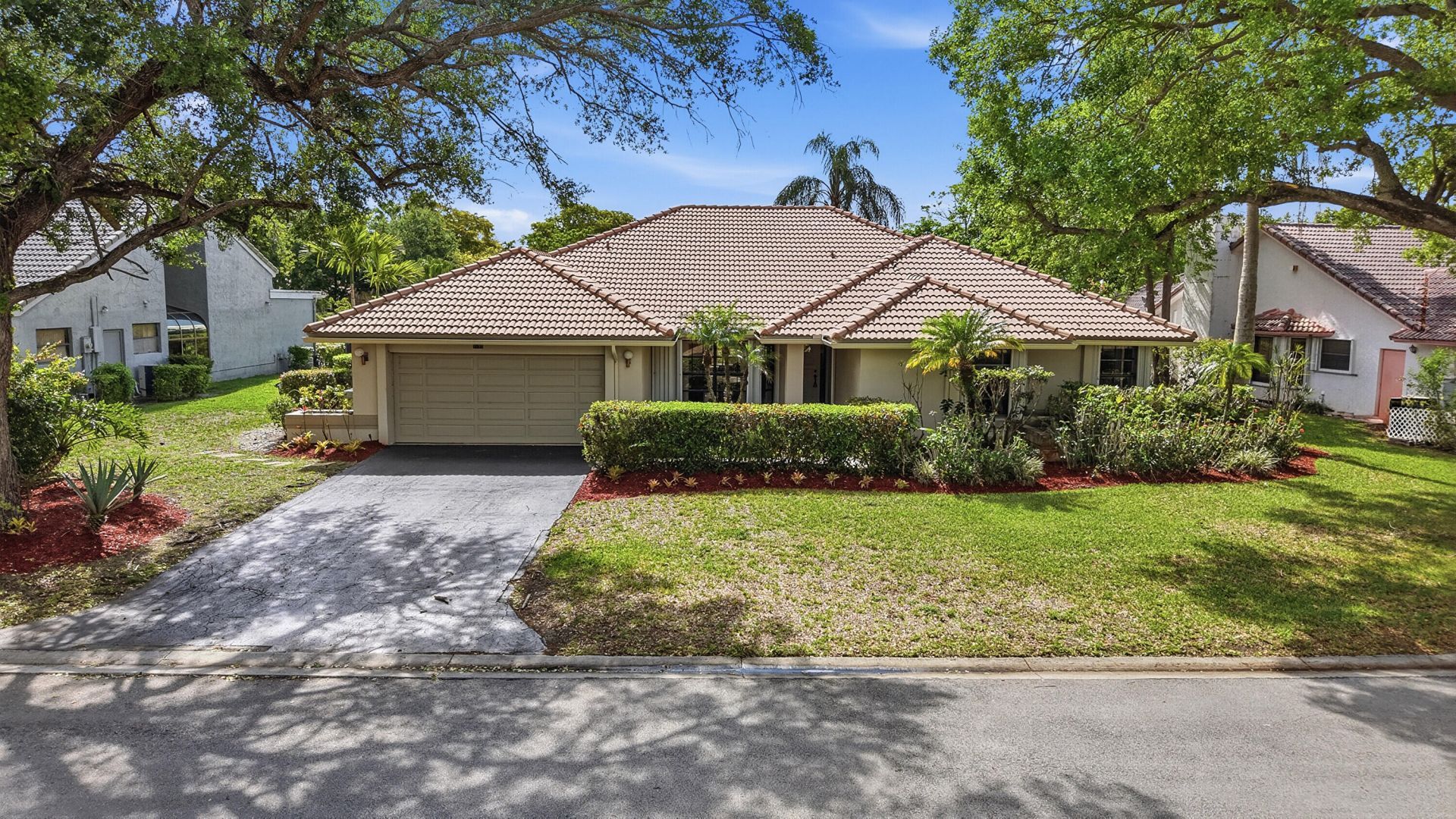 5055 NW 89th Way, Coral Springs, FL 33067 Photo