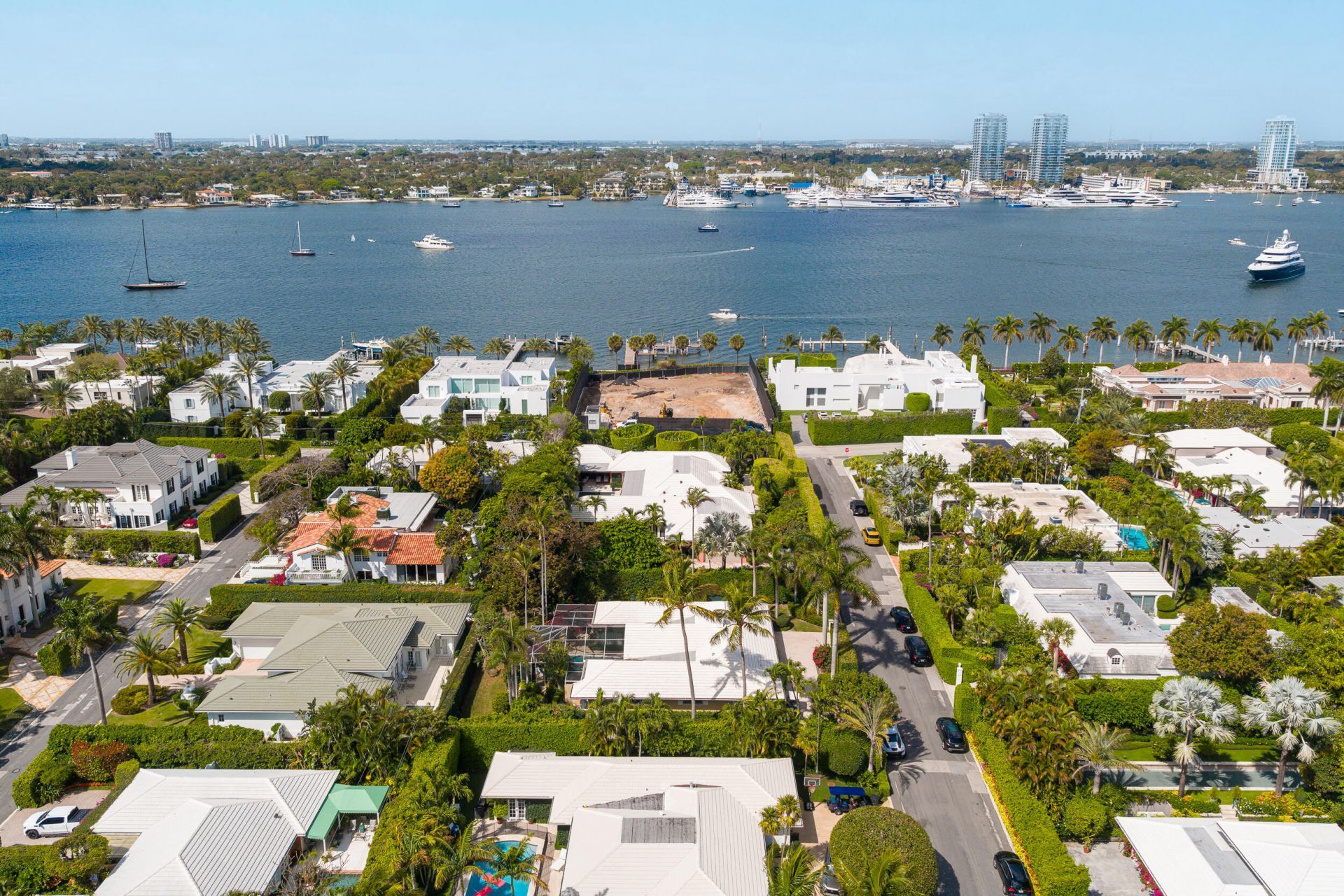 280 Tradewind Drive, Palm Beach, FL 33480 Photo