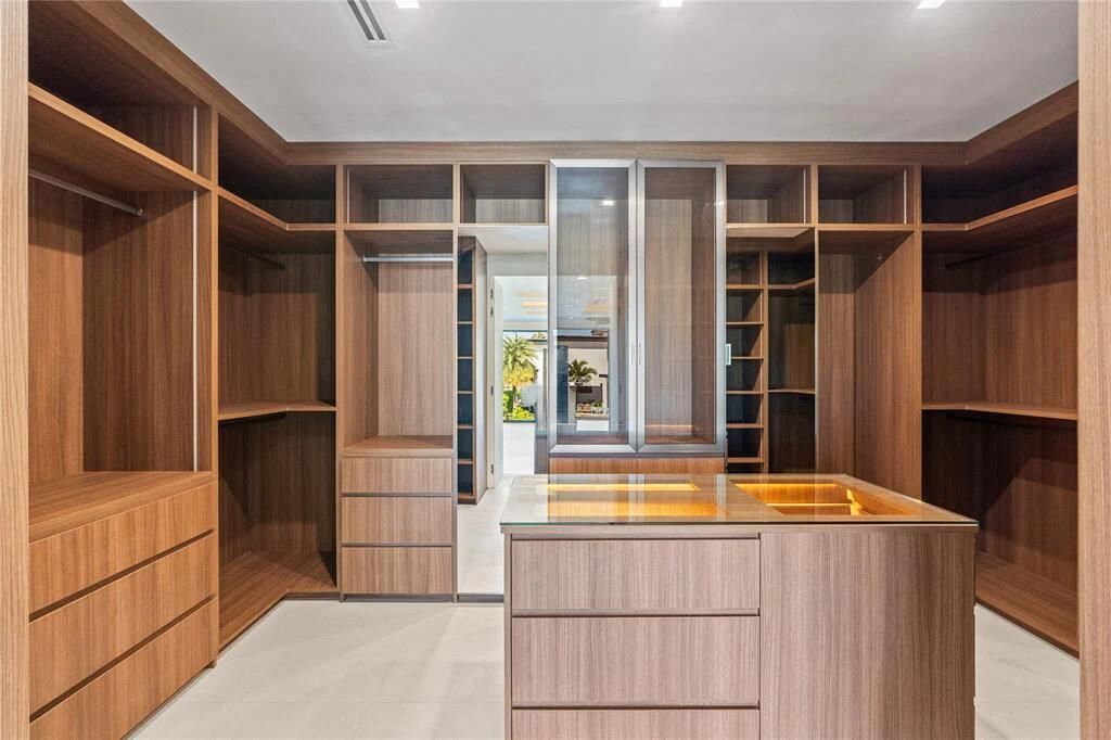 2441 NE 48th Court, Lighthouse Point, FL 33064 Photo