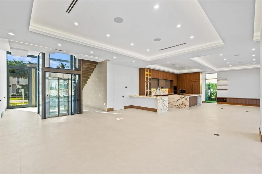 2441 NE 48th Court, Lighthouse Point, FL 33064 Photo