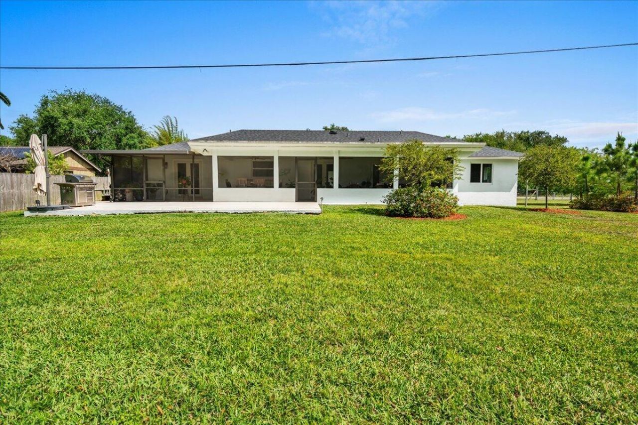 19724 SW 243rd Terrace, Homestead, FL 33031 Photo