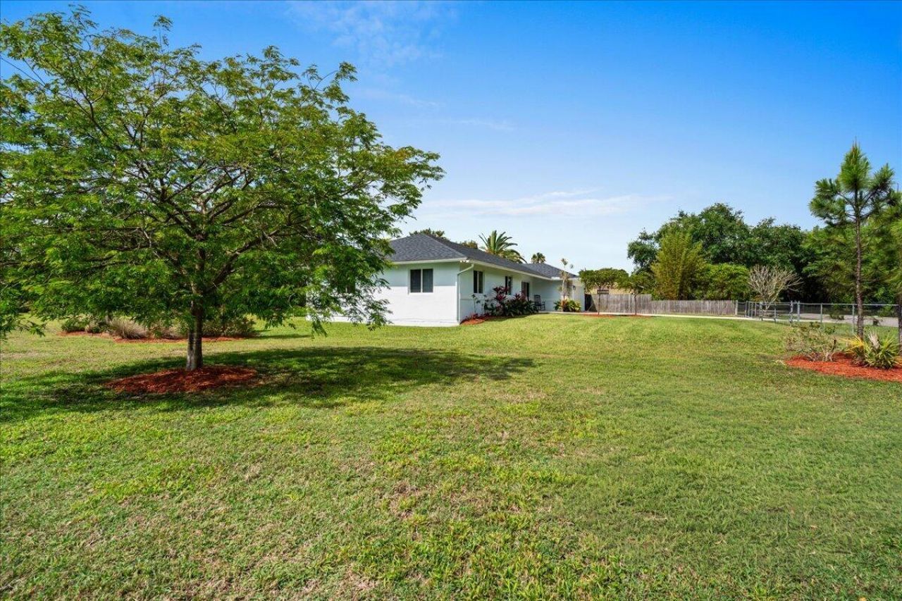 19724 SW 243rd Terrace, Homestead, FL 33031 Photo