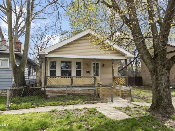 1206 Warwick Avenue, Toledo, OH 43607