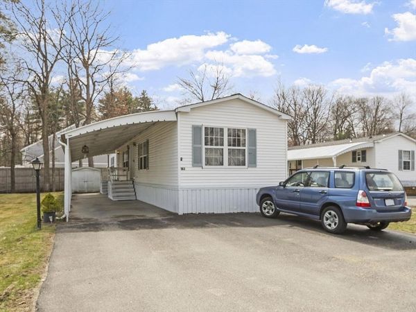 556 Central, Unit 183, Leominster, MA 01453