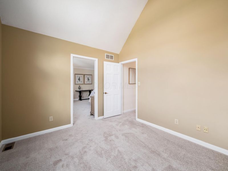 327 Whetstone Drive W, Powell, OH 43065 Photo 19